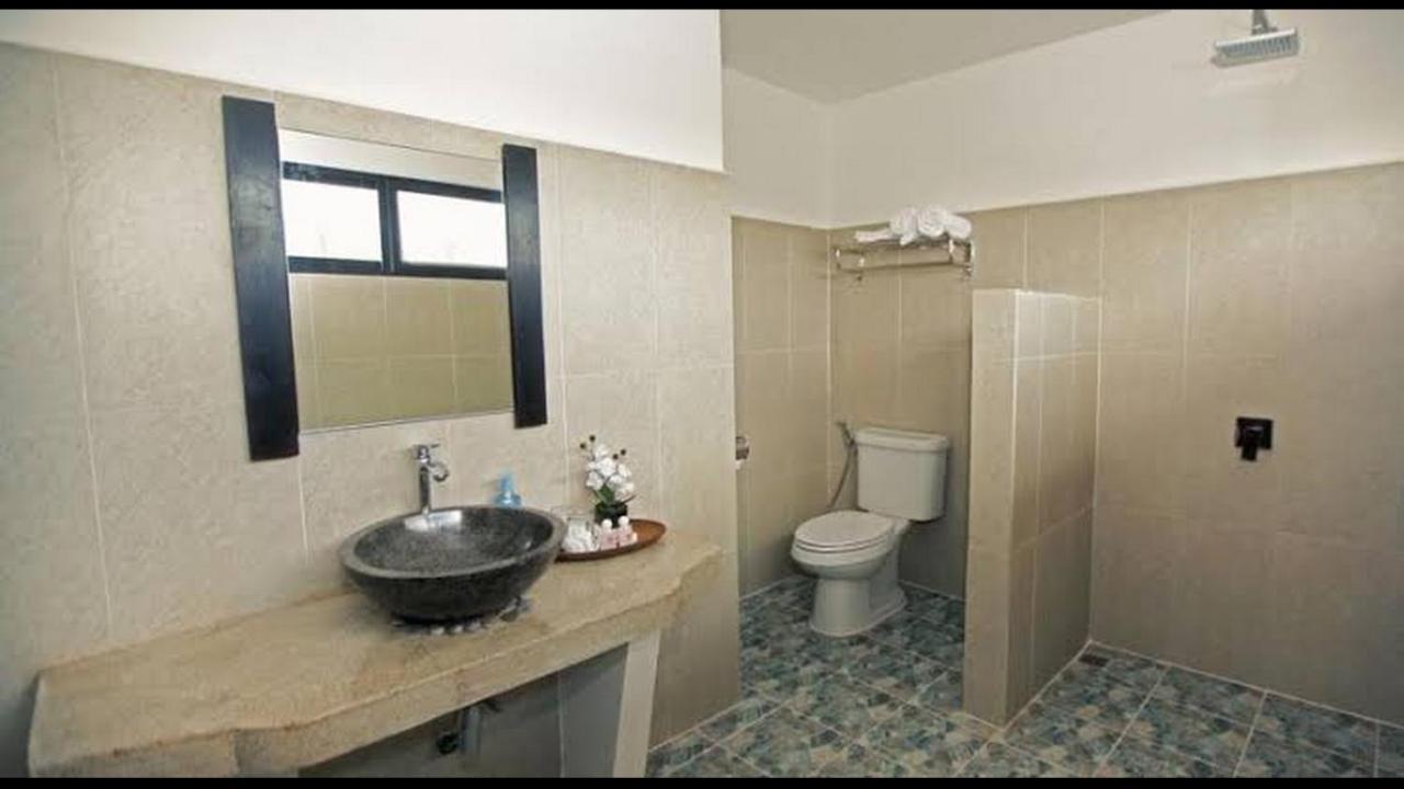 S.R Sofia Villa Hotel Siem Reap Esterno foto